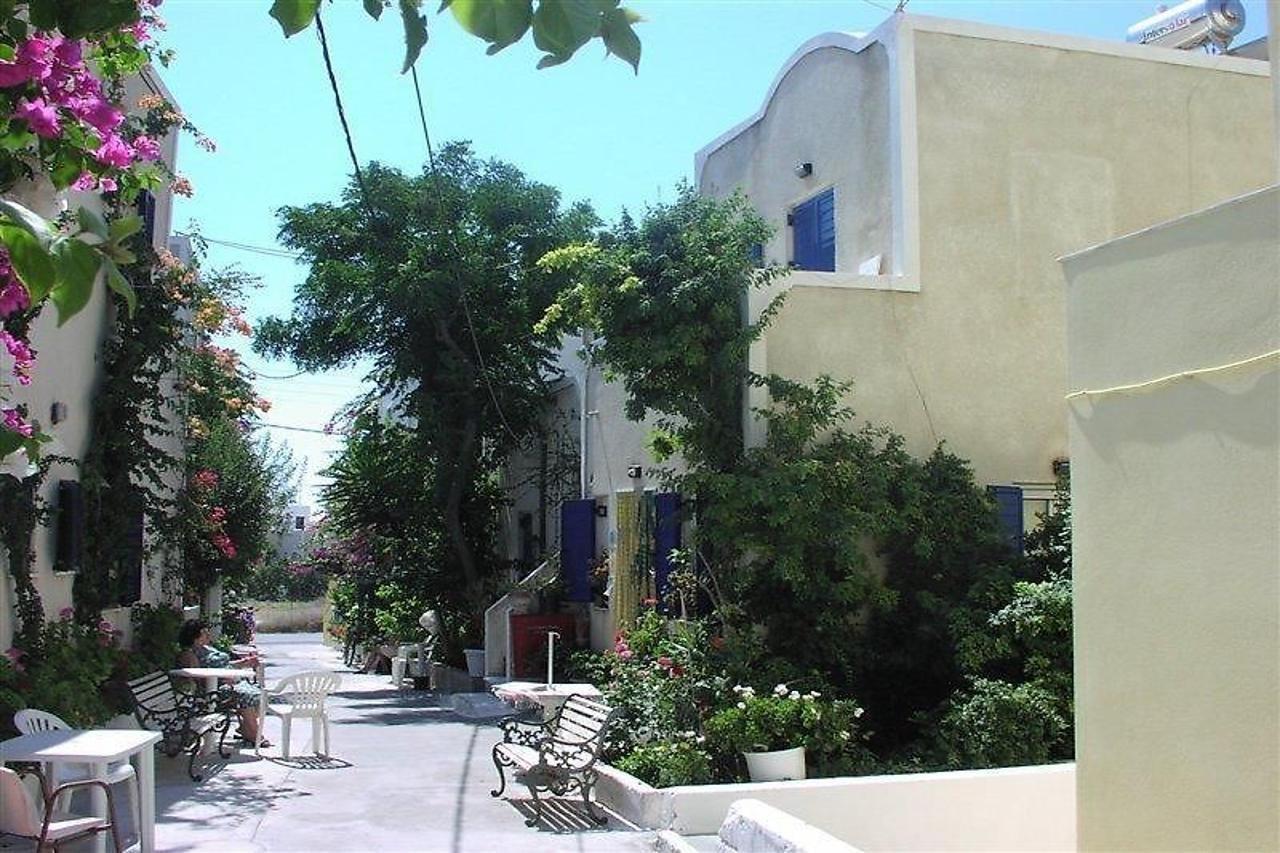 Makis Hotel Kamari  Exterior photo